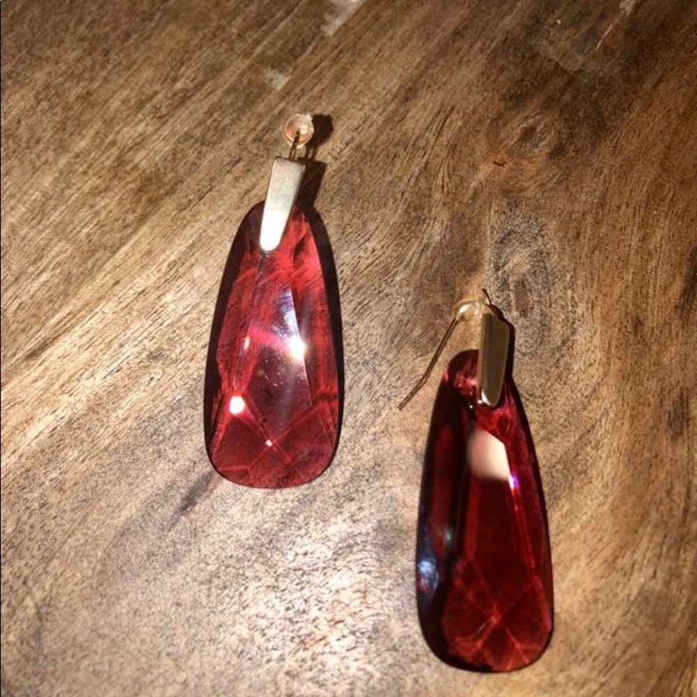Maize Gold Drop Earrings (Berry Glass)